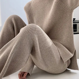 Sophie Martel | Set de relaxare din tricot rib – Confort și eleganță